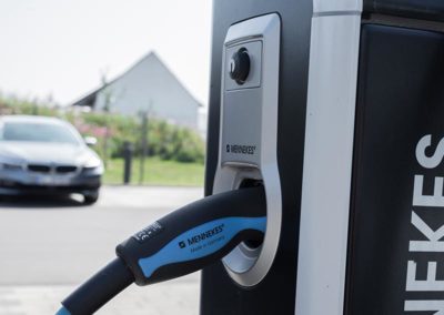 Elektrotechnik Kolb Niederstotzingen - Projekt Henle - Baumaschinentechnik